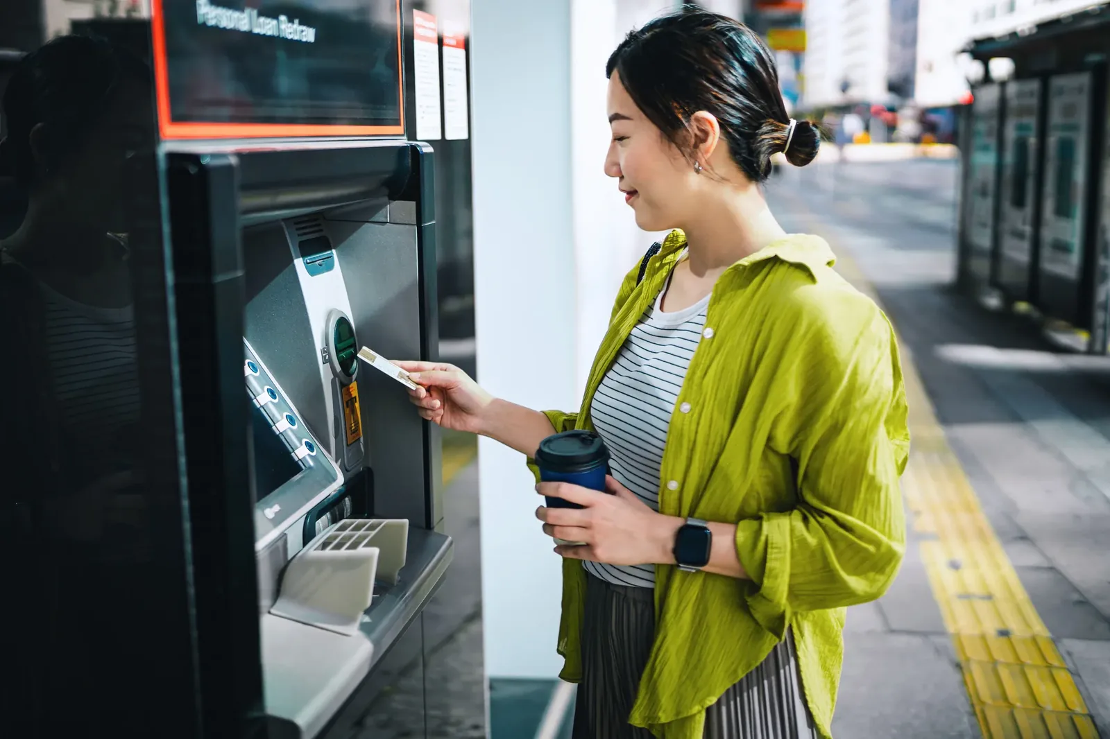 Ideal Checking Account Balance: How Much to Keep and Reasons